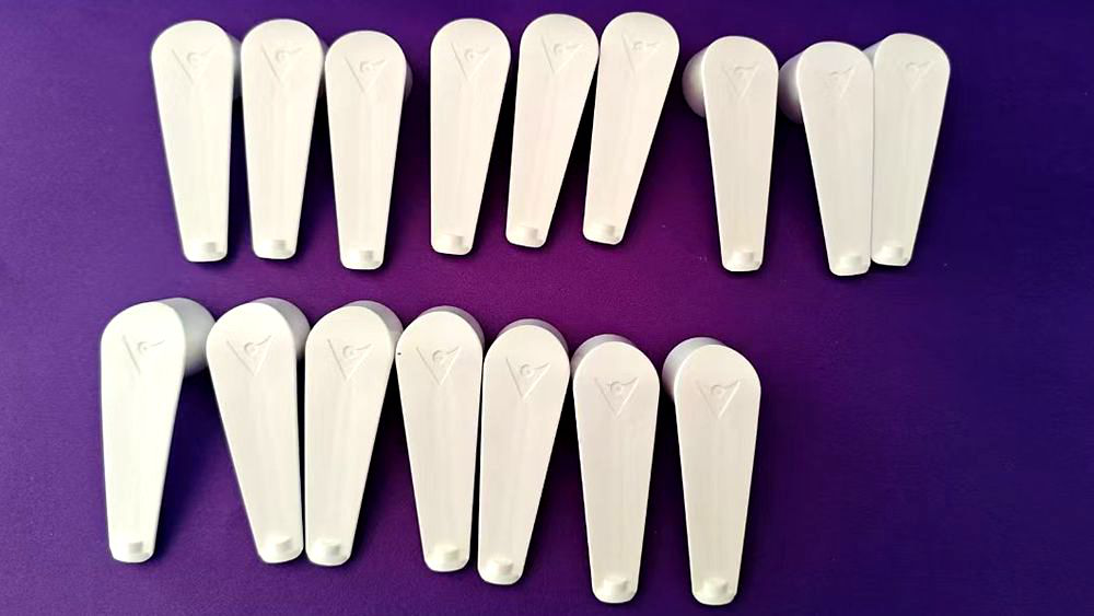 lotion sprayer spout moulds lotion pump actuator molds tooling 01.png